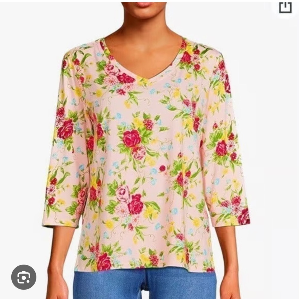 NWOT The Pioneer Woman Floral Pink Blouse